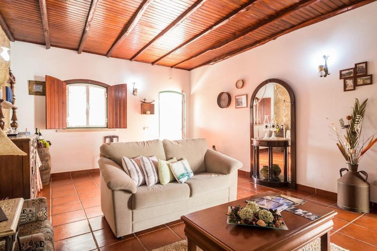 Rustic House In The Natural Park Holiday home Alcobertas